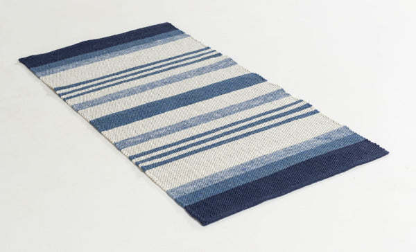 Martha Design - Blue - 70 x 140 cm